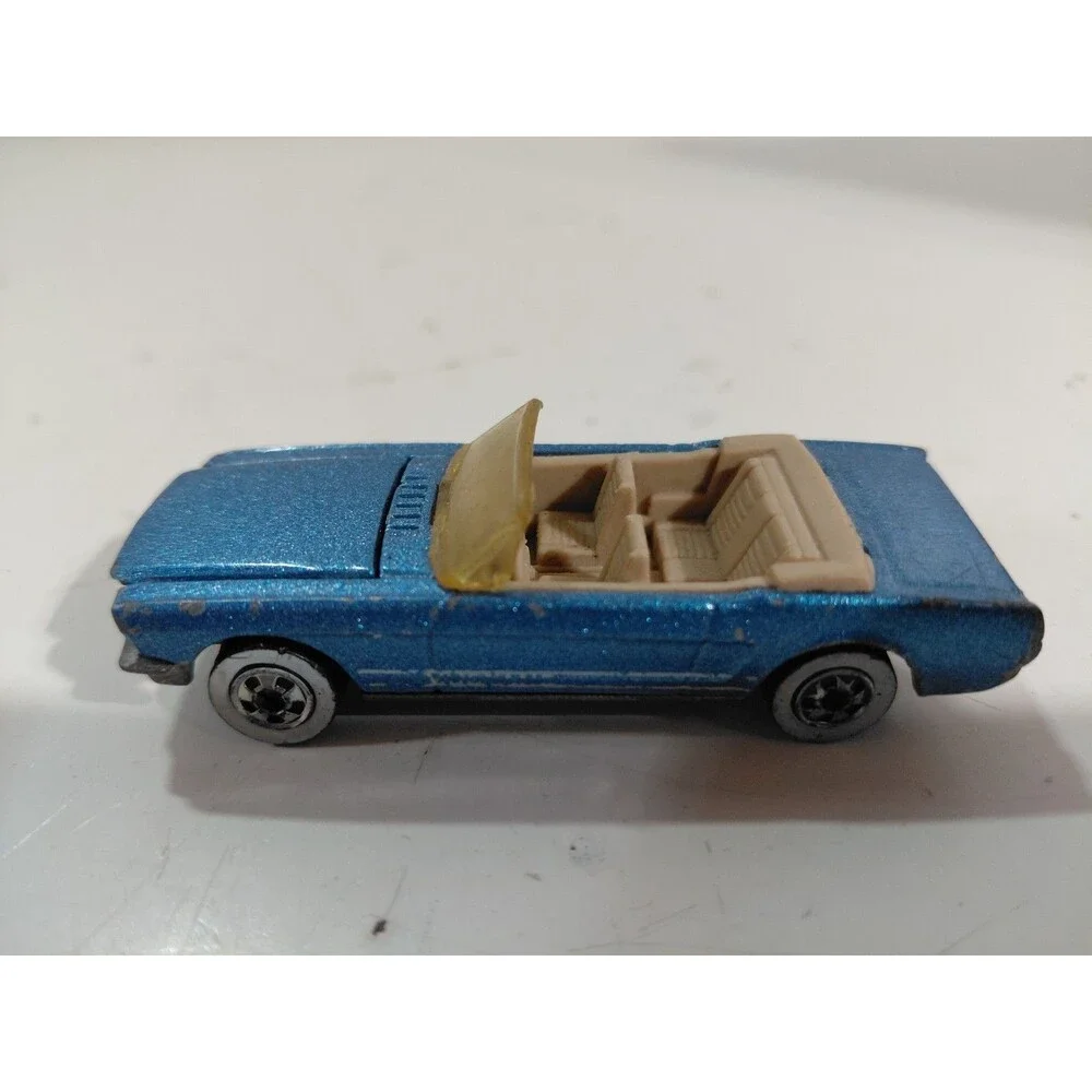 Hot Wheels 1984 Malaysia 1:64 DieCast 1965 Ford Mustang Convertible Muscle Car B